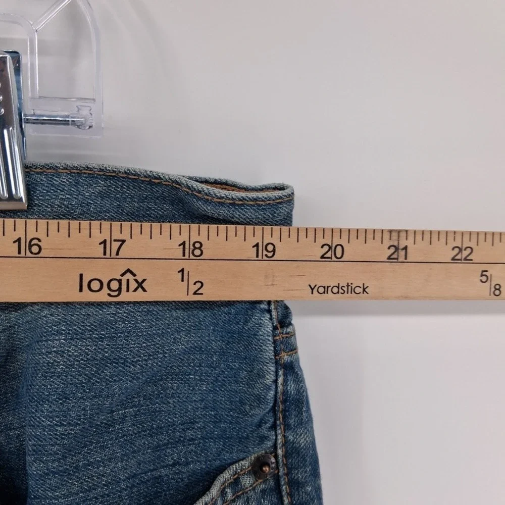 Levi's 550 Jeans Mens 40x30 Medium Wash Blue Relaxed Fit Five Pocket Solid